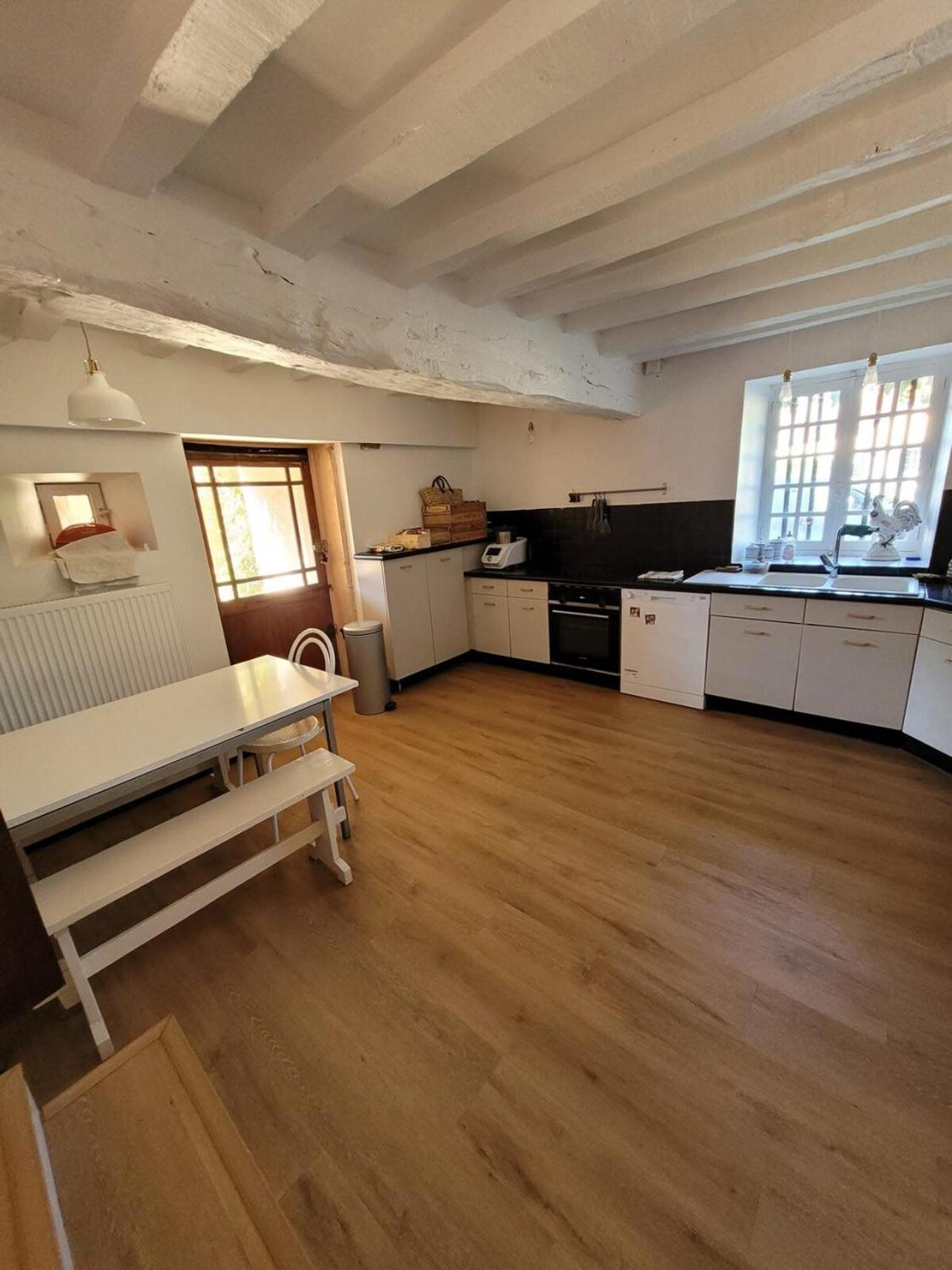 La Colombire Family House With Swimming Pool Guest House Ratenelle Eksteriør bilde